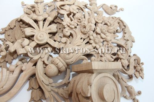 Carved window casings in Voronezh