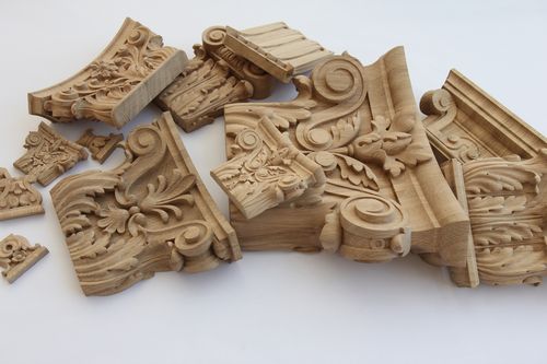 Wooden window casings in Grozny