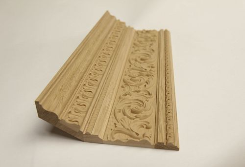 Carved Wooden Molding for Furniture Restoration and Decoration