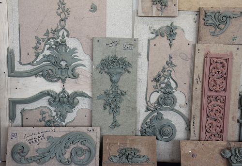 Set of master models of moldings with plant ornaments and scrolls, prepared for ceiling decoration in the classical style.