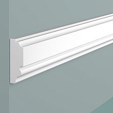 Molding D35V1 Polystyrene Hi Wood 35mm x 12mm x 2.0m. close-up