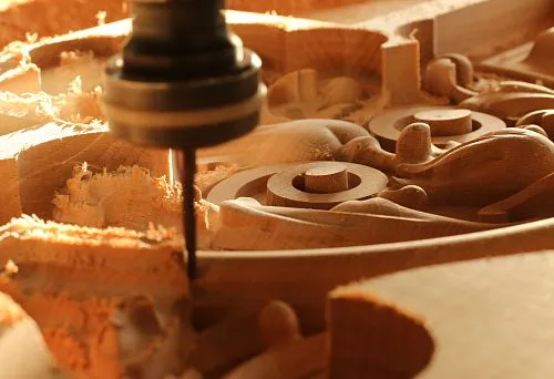 High-precision wood processing using an automated machine