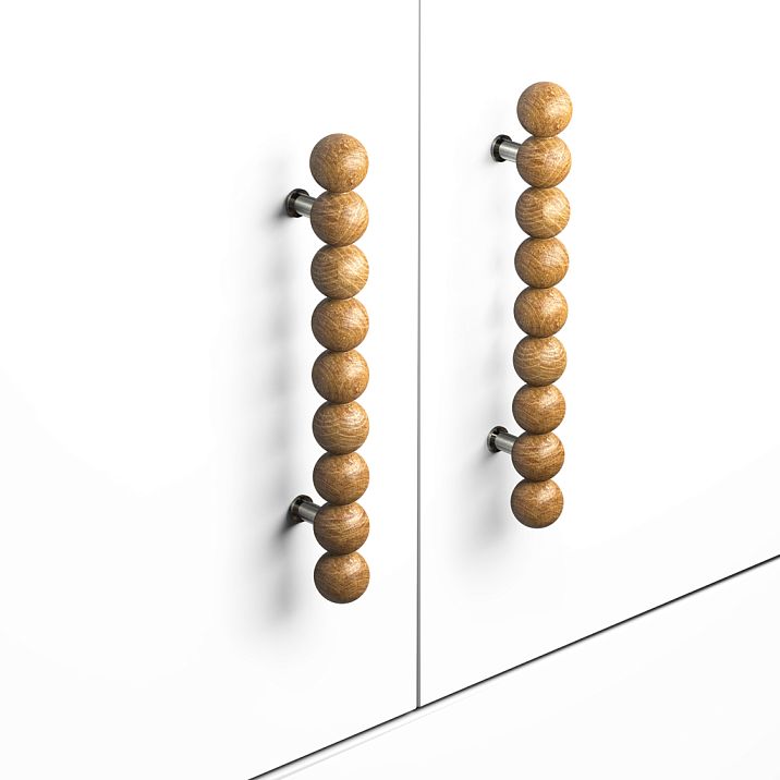 Furniture handle Atlas HL-071 made of solid wood with nine spherical elements