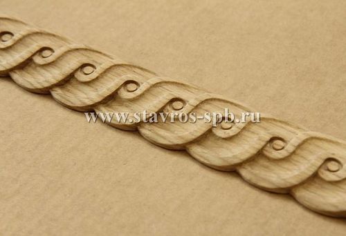 Carved wooden door casings in Tver