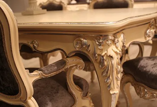 Carved table in classic style, hand-decorated, treated with oil to protect wood from moisture