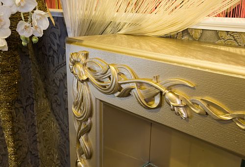 Wood Carving in Modern Interior