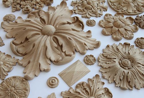 Ornamental wooden inlays with exquisite decor for interiors.