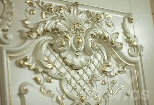 Carved Ornamental Decor with Gold Leaf for Building Interior Decoration