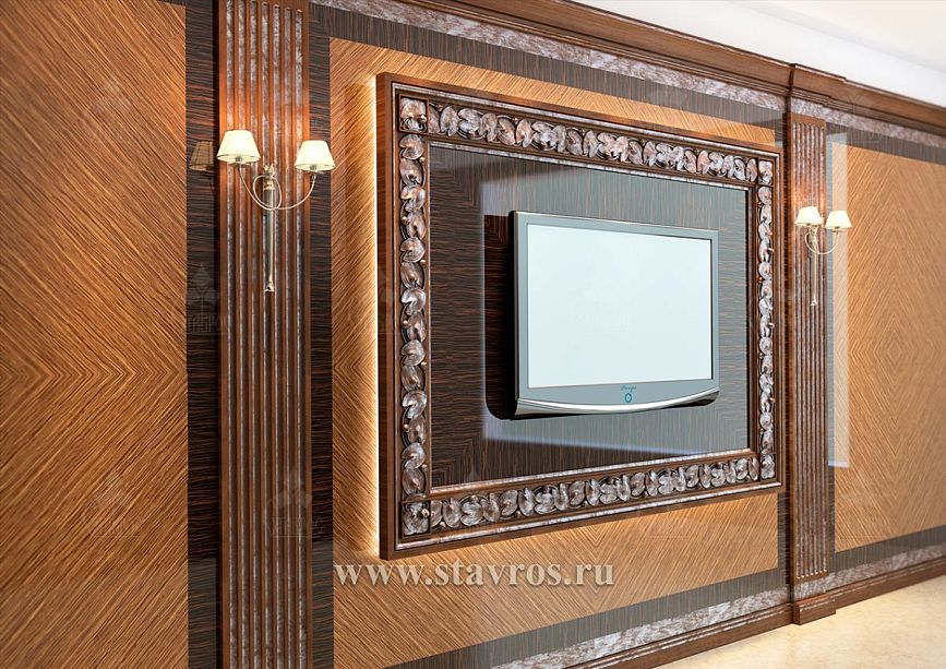Detail of the carved ornament on the RTV-003 frame &ndash; volumetric wood texture with expressive decorative elements.